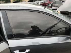 561831056b Volkswagen 2013-2015 Vw Passat Right Front Passenger Door Gray Electric Without Memory