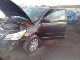 667238 Volkswagen Used Door Motor Fits 2012 Routan Grade A