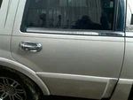 Puerta Passenger Rear Side Door Electric Fits 03-06 Navigator 10192401. Fixed Price $582.00.