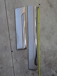 00-06 Gmc Yukon Passenger Right Front Rear Door Molding Silver Oem. Fixed Price $399.99.