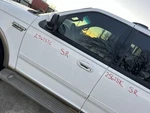 (local Pickup Only) Driver Front Door Electric Windows Fits 97-02 Expedition 58. Fixed Price $174.90.