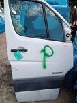 Passenger Right Front Door Fits 10-18 Mercedes Sprinter 2500 262329. Fixed Price $136.50.