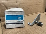 Gm 3870964 Clutch Shaft Lever Engine Bracket -- 1964-1969 G10 G20 Van Nos Oem. Fixed Price $93.50.