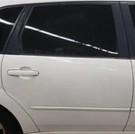 04 05 Malibu Right Rear Door Vin Z (4TH Digit, New Style), Htbk (maxx) White 40U. Fixed Price $235.00.